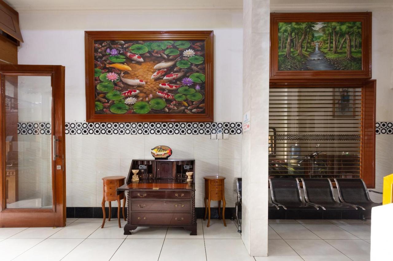 Homestay Gayatri Sawojajar Near Univ Negeri Malang Kampus 2 Mitra Reddoorz 外观 照片