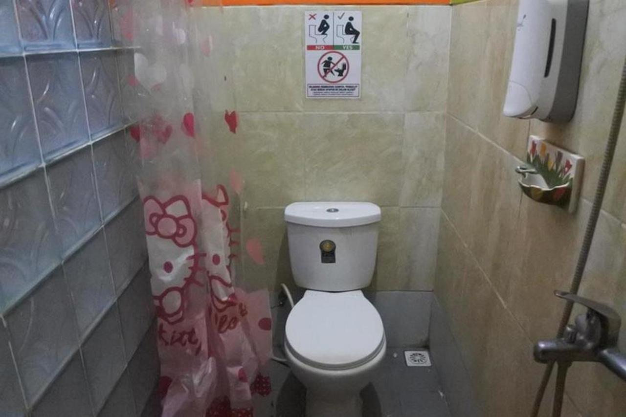 Homestay Gayatri Sawojajar Near Univ Negeri Malang Kampus 2 Mitra Reddoorz 外观 照片